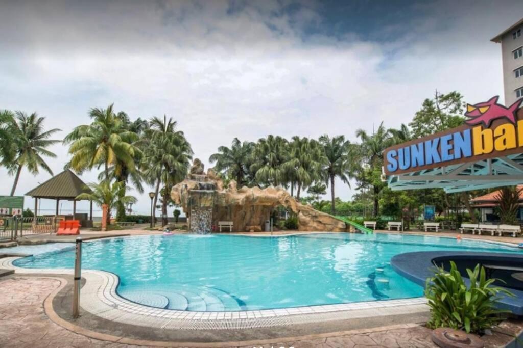 2 Bedroom Port Dickson Seaview 外观 照片