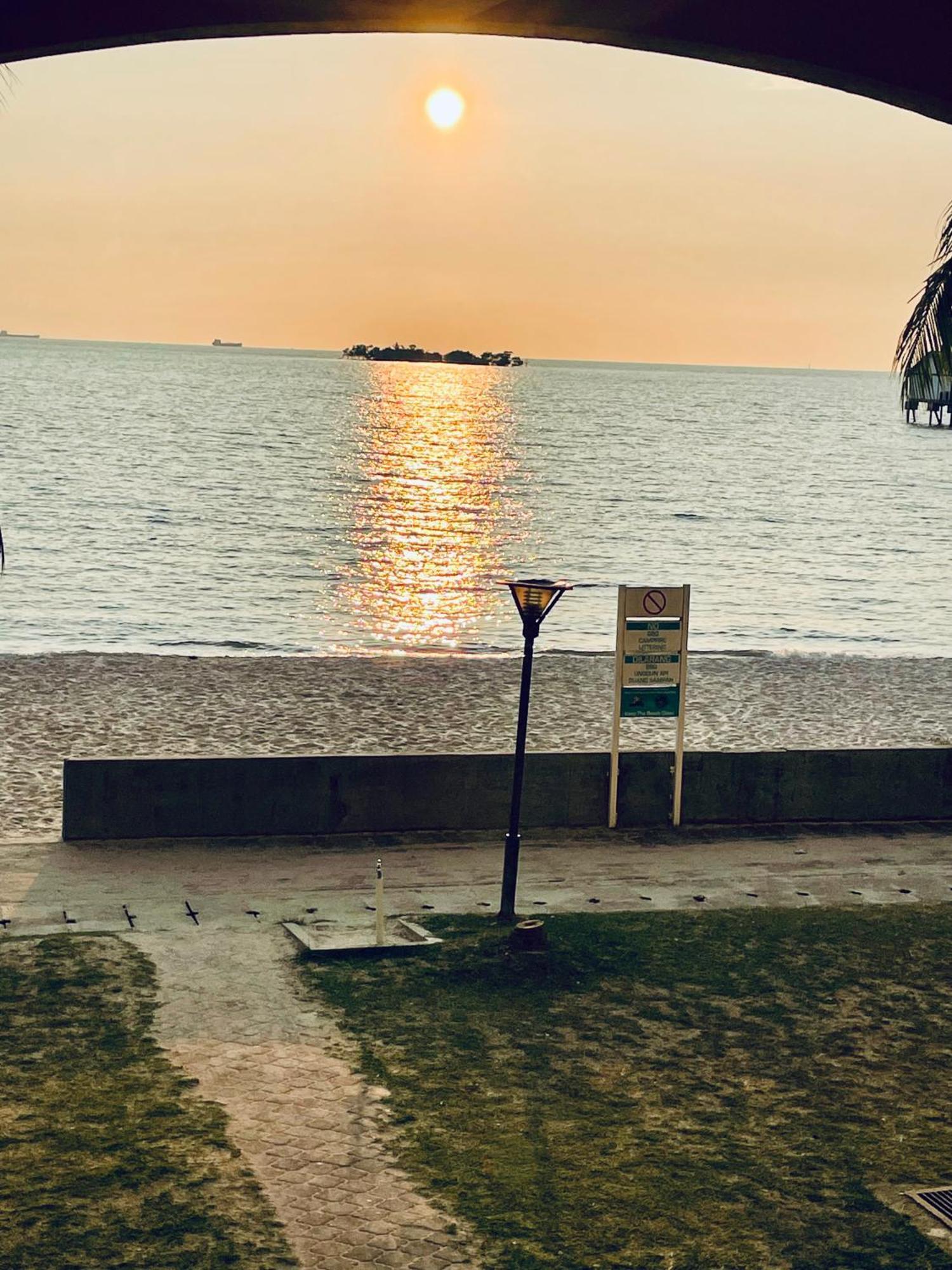 2 Bedroom Port Dickson Seaview 外观 照片